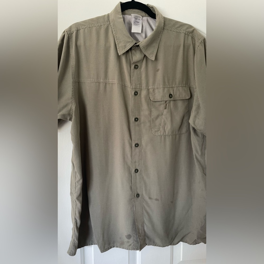 Men's Button-Up Shirt in Taupe